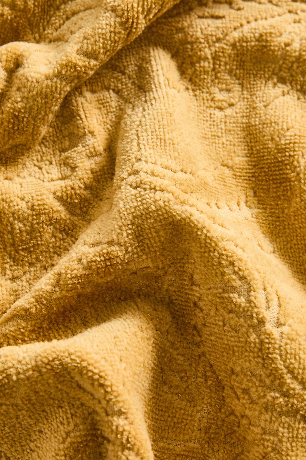 Полотенце для ванны с бахромой из жаккарда