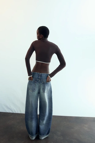 Укороченная футболка с двойным эффектом- Заказать в России