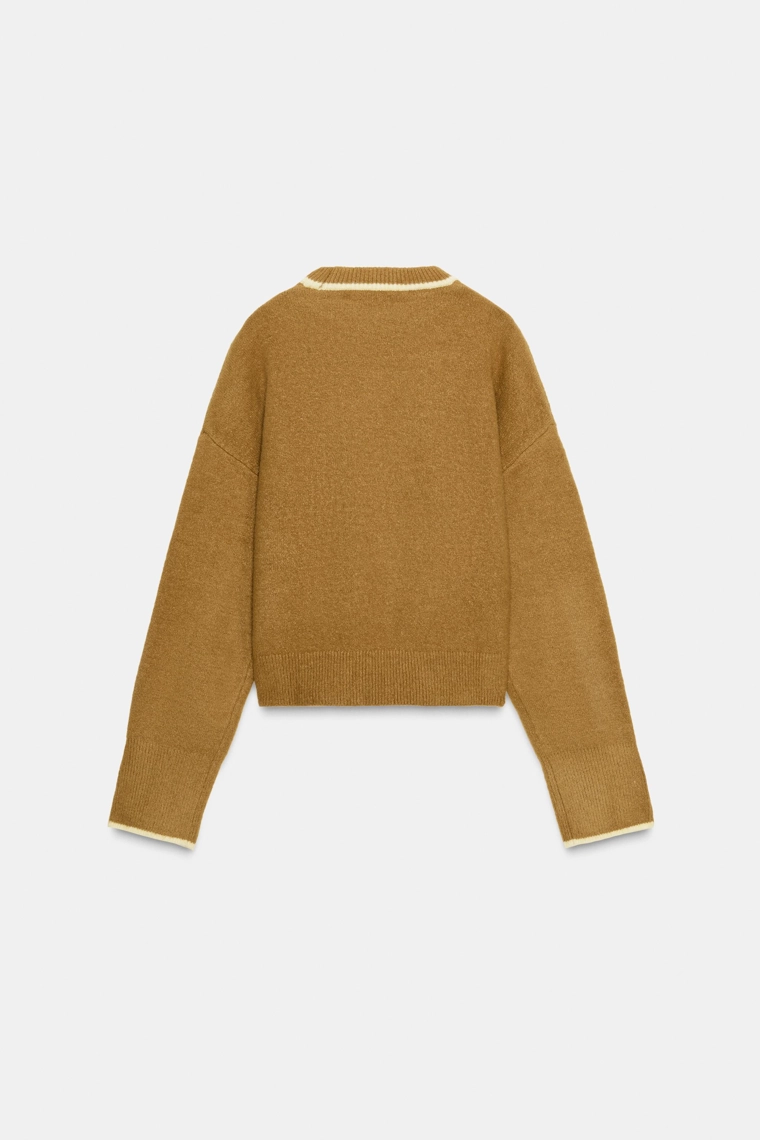 Трикотажный свитер с контрастной отделкой