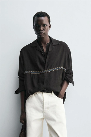 Рубашка струящегося покроя с геометрической вышивкой- Заказать в России