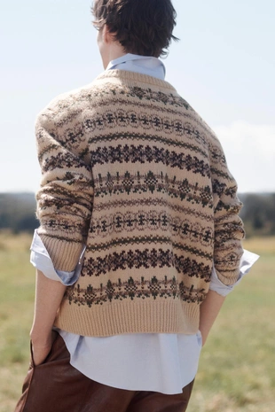 Свитер LIMITED EDITION с геометрическим жаккардовым узором- Заказать в России