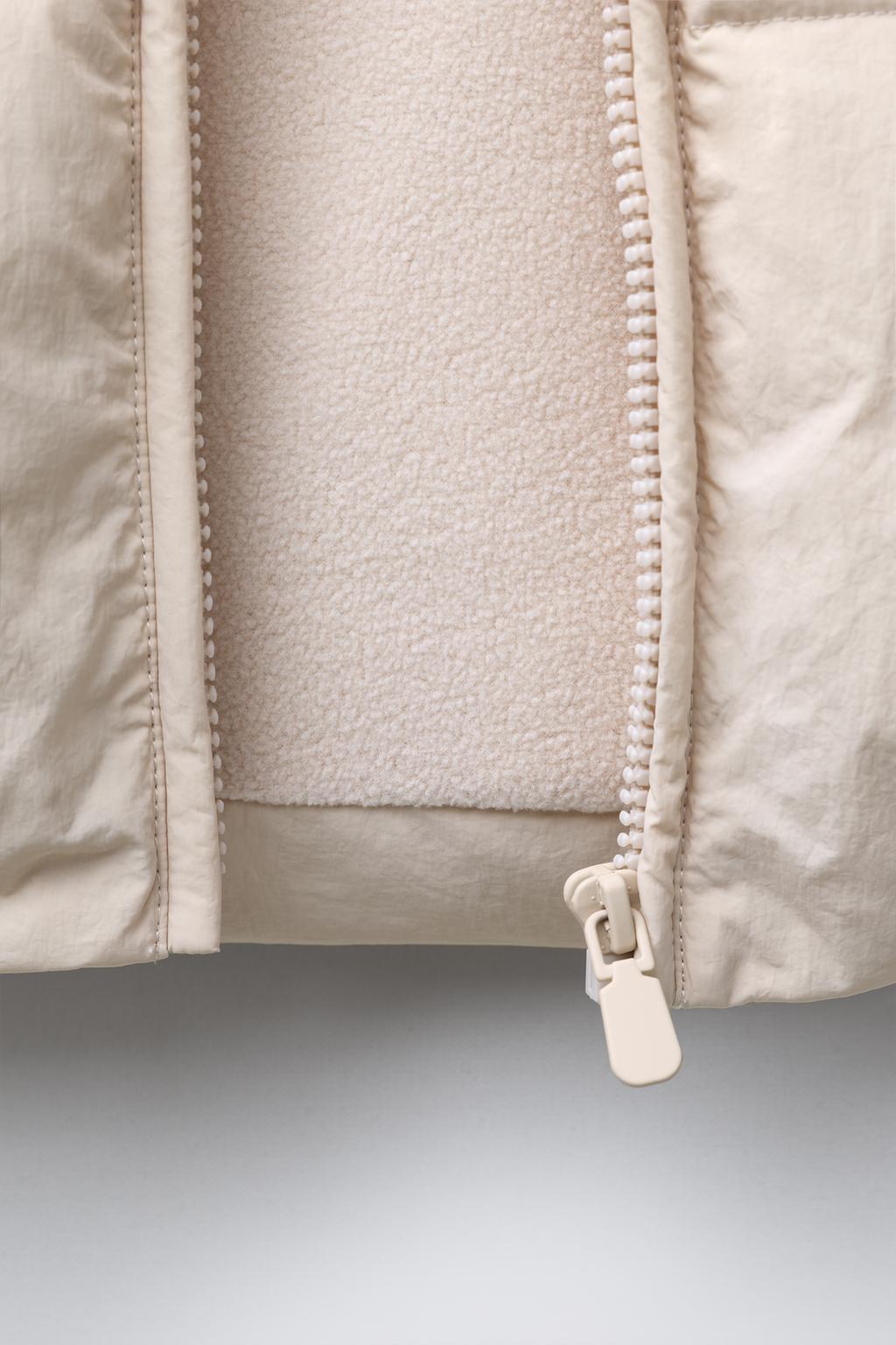 СТЕГАНОЕ ПАЛЬТО С КАПЮШОНОМ WATER REPELLENT