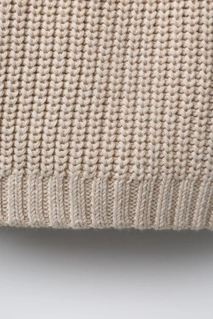 Свитер с вышитыми цветами- Заказать в России