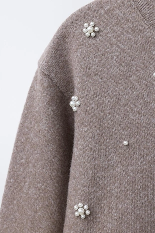 Лонгслив SOFT TOUCH с бусинами