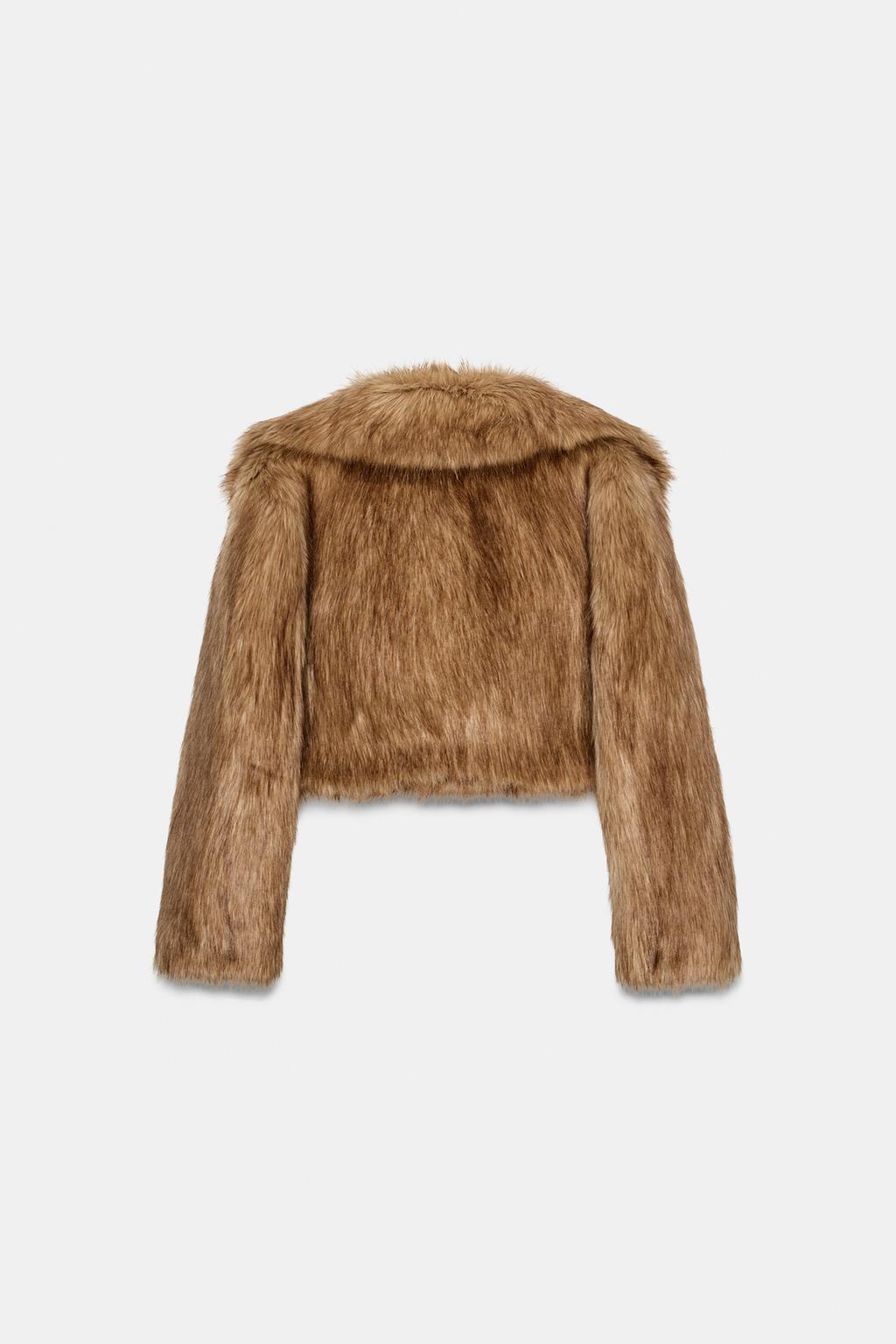 КОРОТКАЯ КУРТКА ИЗ ИСКУССТВЕННОГО МЕХА — ZW COLLECTION