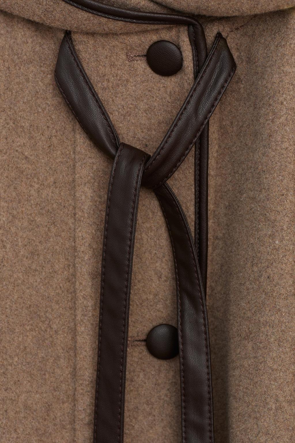 Пальто из шерсти с капюшоном limited edition