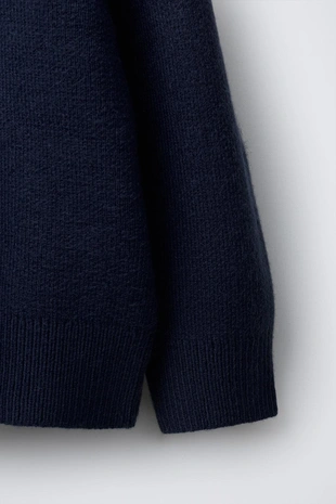 Жаккардовый свитер с надписью- Заказать в России