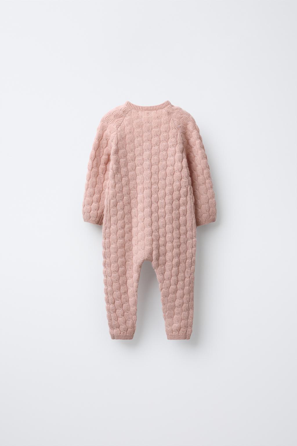 ДЛИННЫЙ ВЯЗАНЫЙ КОМБИНЕЗОН С КОСАМИ