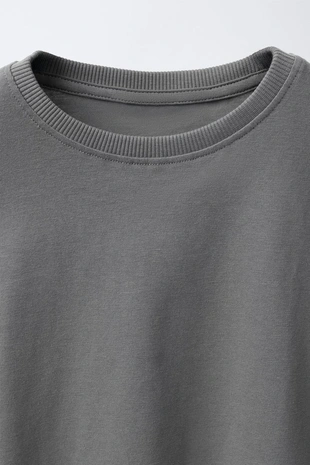 Набор из трех однотонных футболок