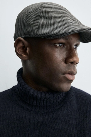 Кепка из фланели с узором «гусиная лапка»- Заказать в России