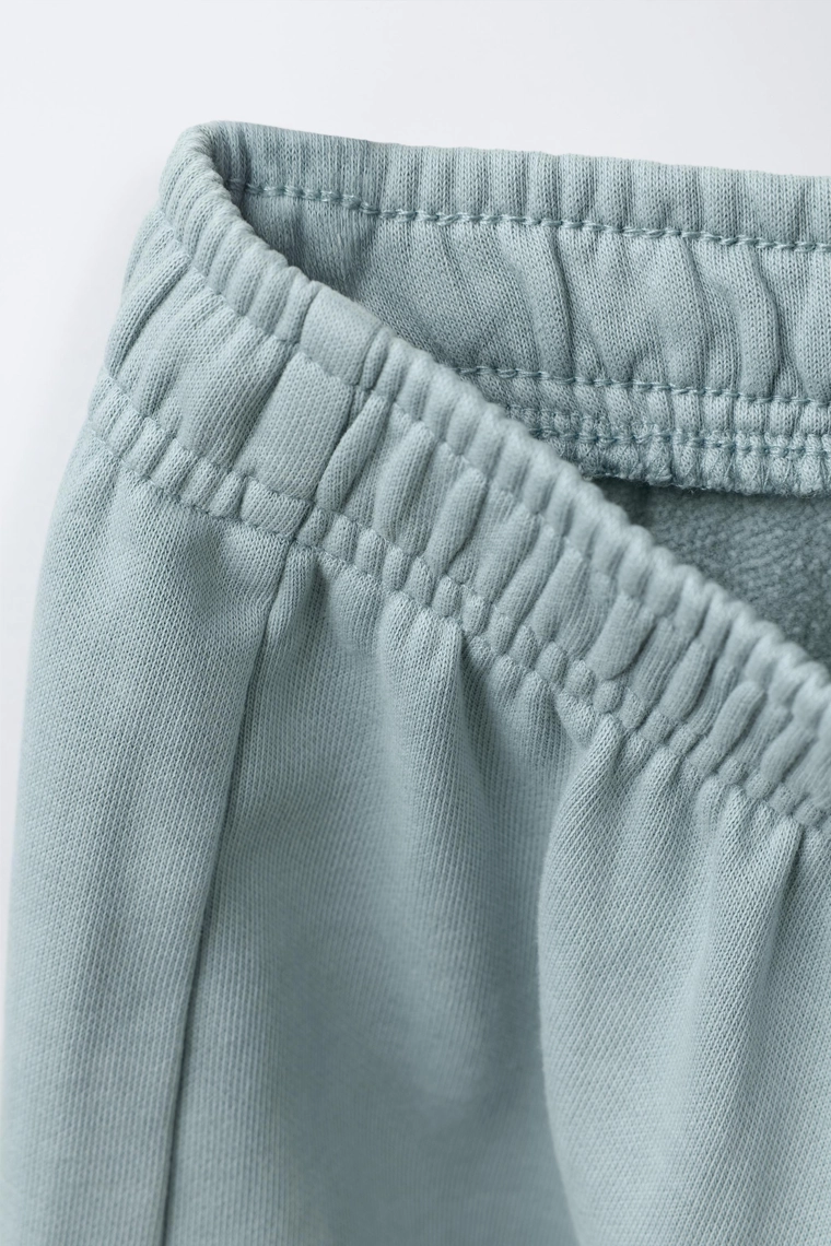 Комплект из худи и джоггеров с сердцем