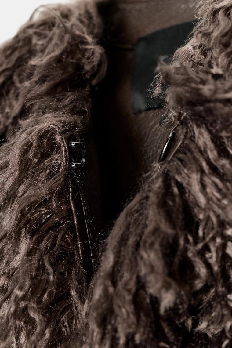 Пальто из искусственного меха коллекции zara woman