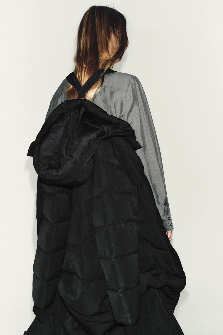 Пуховик zara с капюшоном от ветра и воды extra long