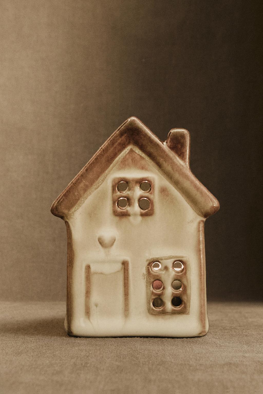 Светильник для чая tealight ceramic christmas house с сердцем