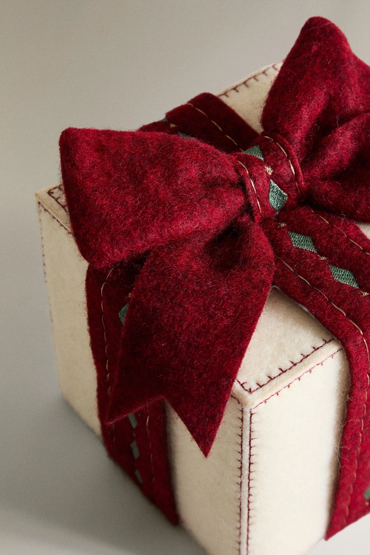 Рождественский подарок со встроенным светом