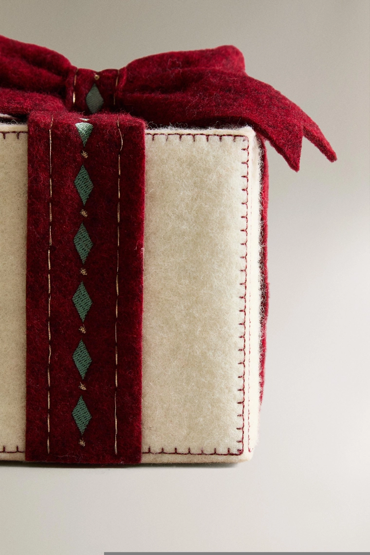 Рождественский подарок со встроенным светом