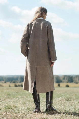 Пальто из 100% замши LIMITED EDITION- Заказать в России