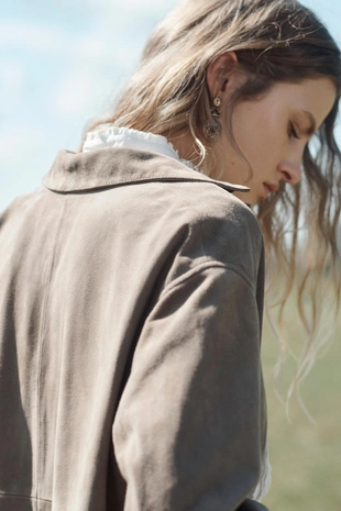 Пальто из 100% замши LIMITED EDITION- Заказать в России