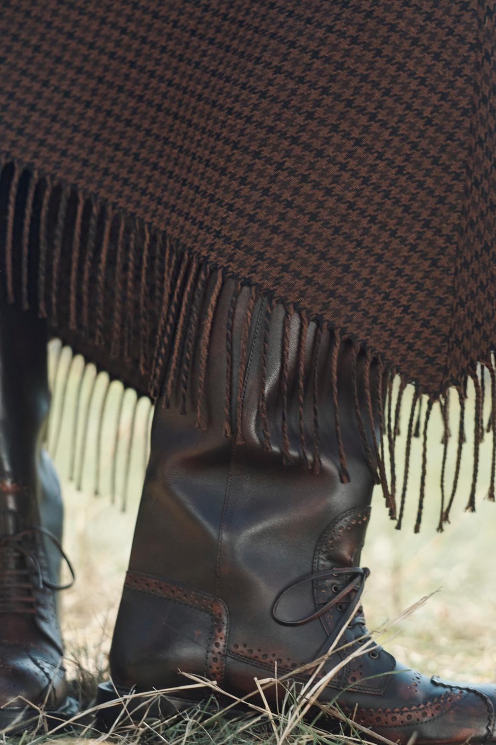 Юбка с асимметричным подолом и бахромой из коллекции limited edition