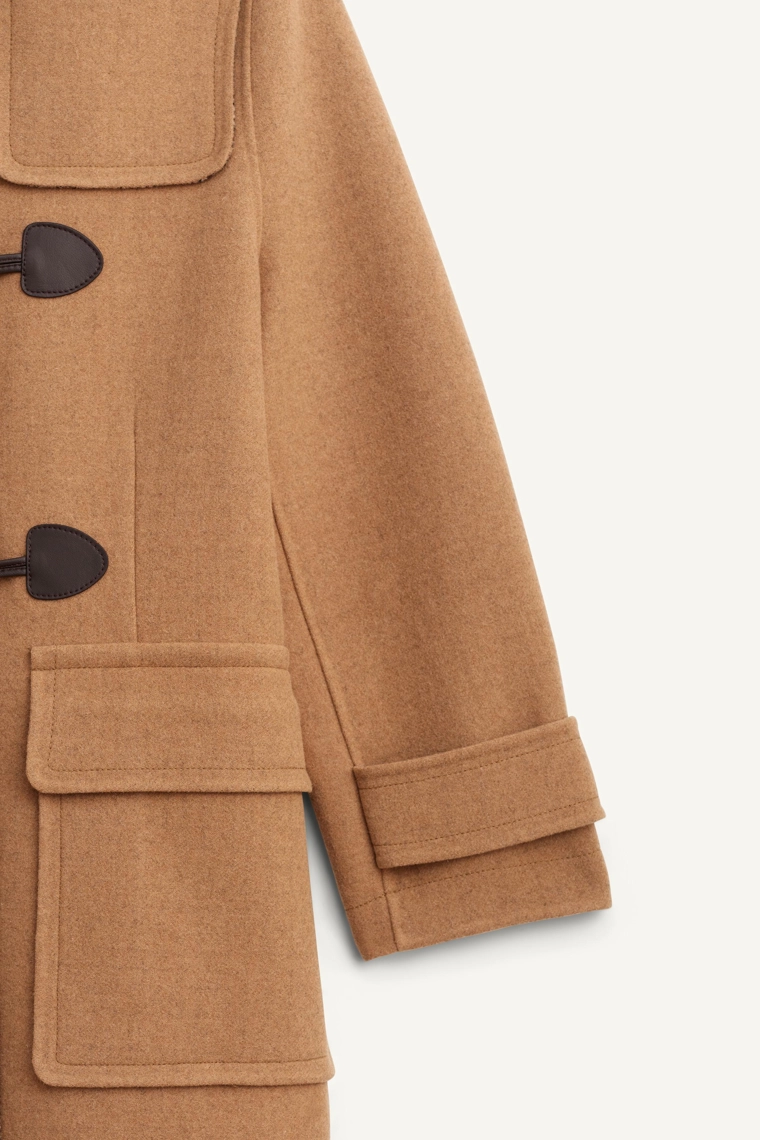 Пальто из шерсти в лимитированной коллекции