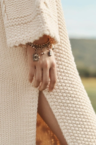 Пончо с шнуровкой LIMITED EDITION из вязаного полотна- Заказать в России