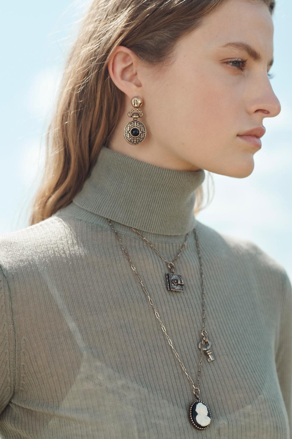 Ожерелье charms collar limited edition