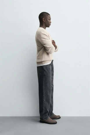 Свитер классического кроя из смесовой шерсти- Заказать в России