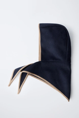 Шерстяная куртка с капюшоном- Заказать в России