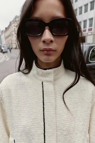 Структурный бомбер с контрастной оделом- Заказать в России