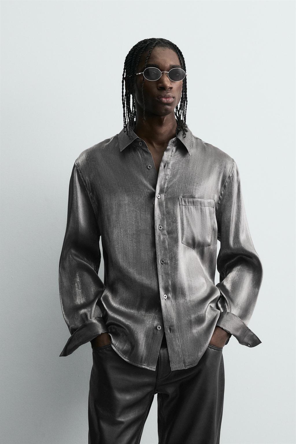 СВЕРКАЮЩАЯ РУБАШКА СТРУЯЩЕГОСЯ ПОКРОЯ