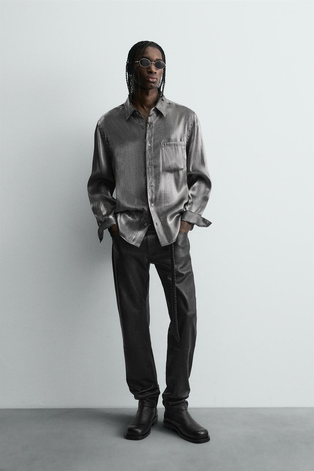 СВЕРКАЮЩАЯ РУБАШКА СТРУЯЩЕГОСЯ ПОКРОЯ