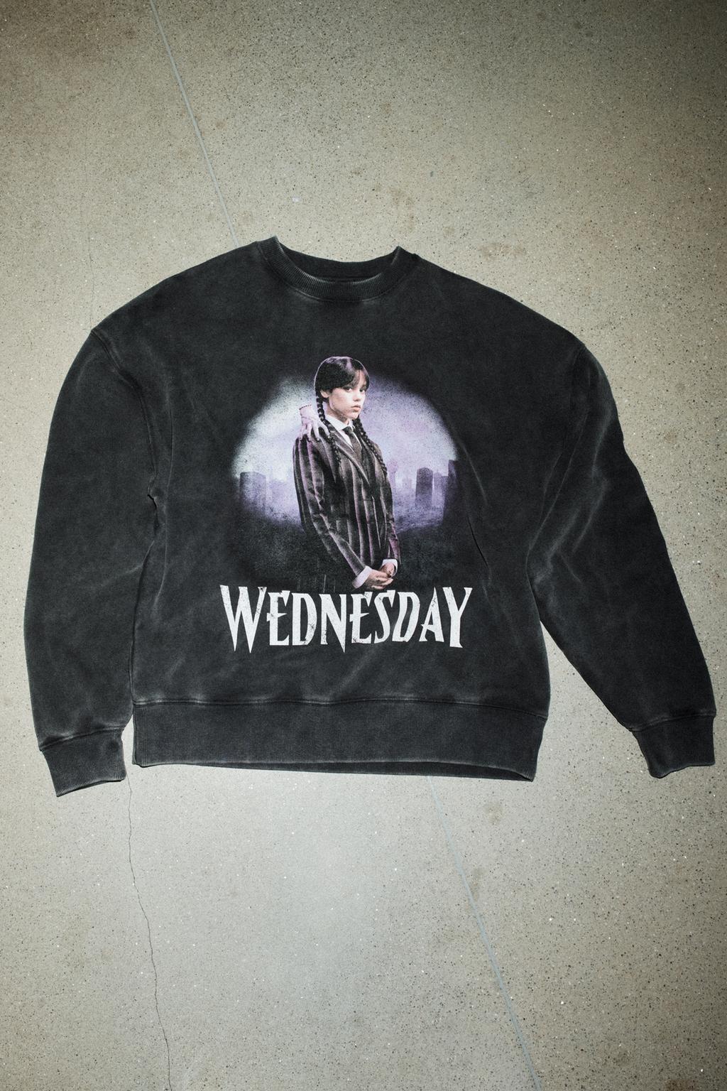 ФУТБОЛКА С ЭФФЕКТОМ ПОТЕРТОСТИ WEDNESDAY©