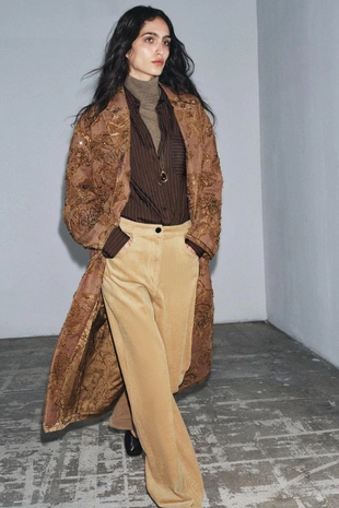 Длинное пальто с вышивкой — ZW COLLECTION LIMITED EDITION- Заказать в России