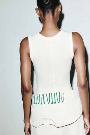 Боди без рукавов