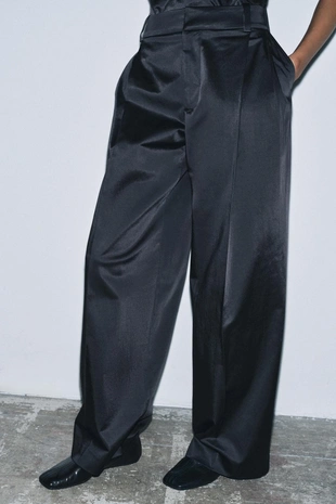 Купить Zara Атласные брюки с защипами — ZW COLLECTION