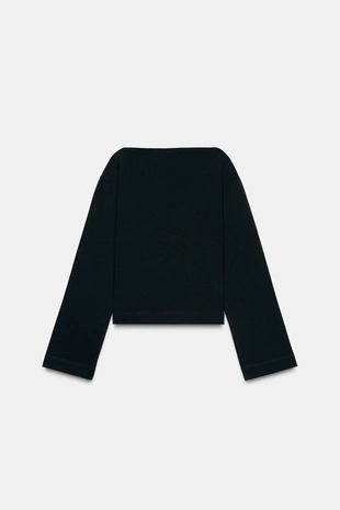 Футболка с вырезом «лодочка»- Заказать в России