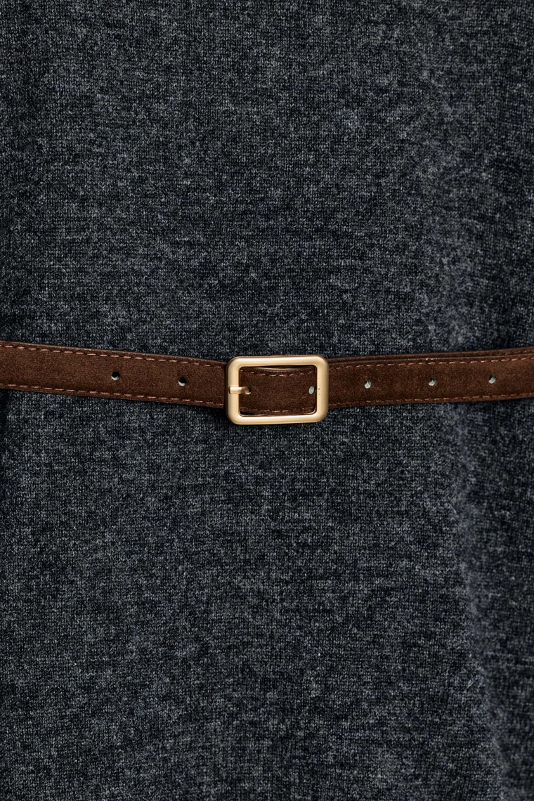 Джемпер из 100% шерсти с поясом в оверсайз