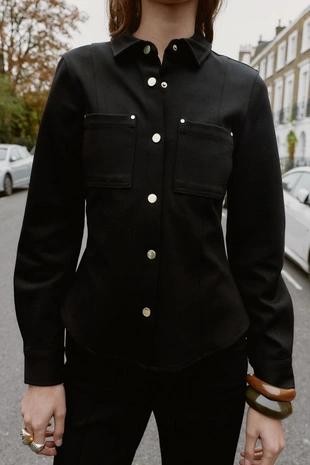 Приталенная рубашка из крепа- Заказать в России