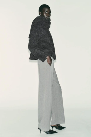 Брюки прямого кроя со средней посадкой- Заказать в России