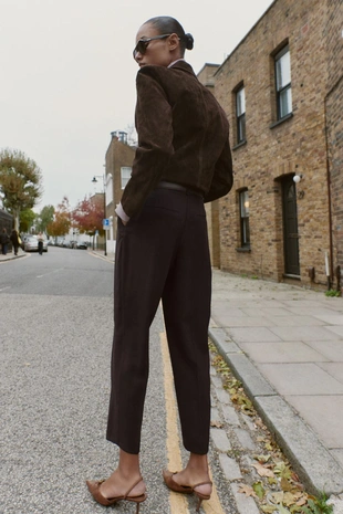 Брюки с защипами и ремнем- Заказать в России