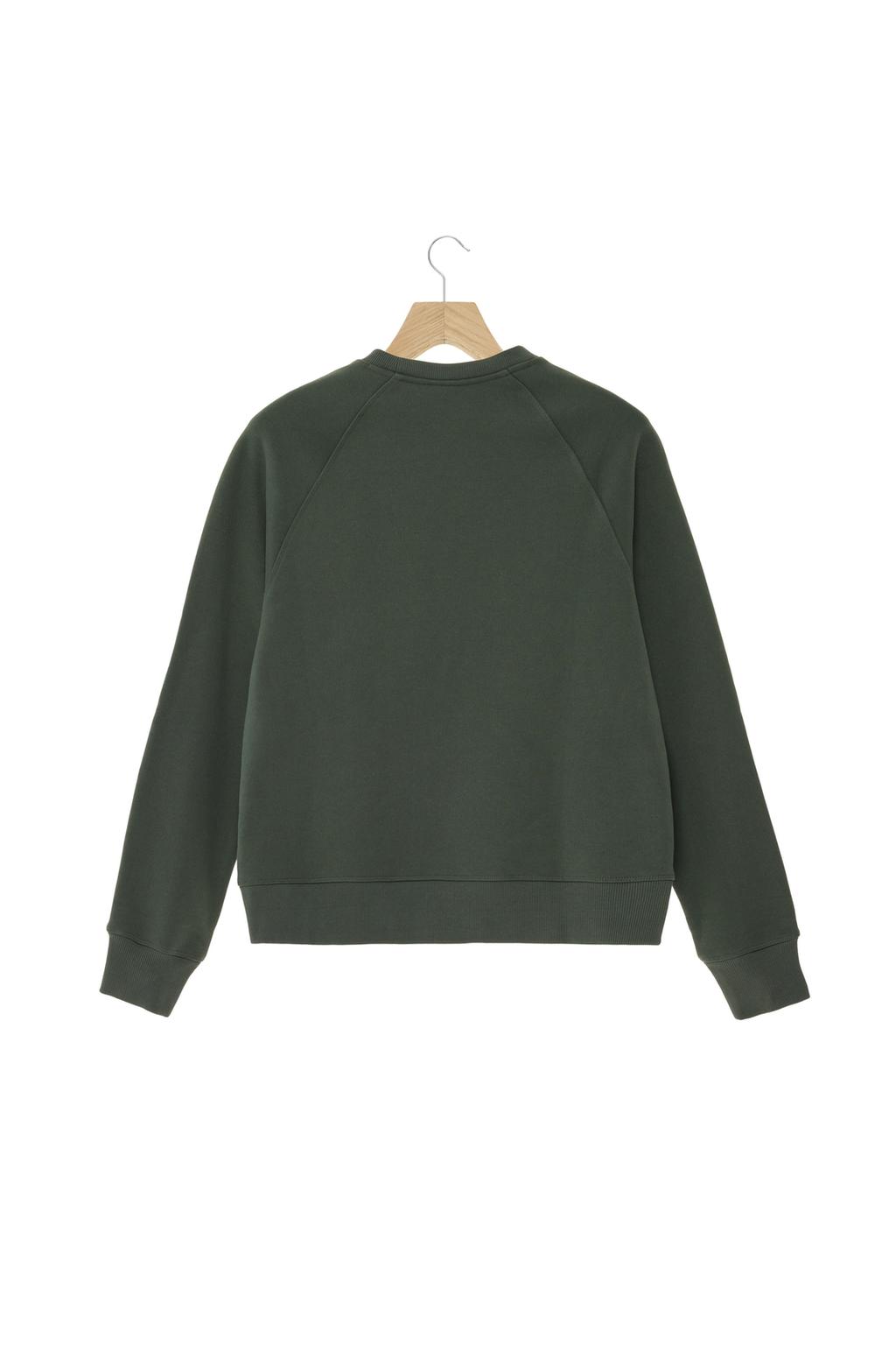 ТОЛСТОВКА СВОБОДНОГО КРОЯ С КРУГЛЫМ ВЫРЕЗОМ