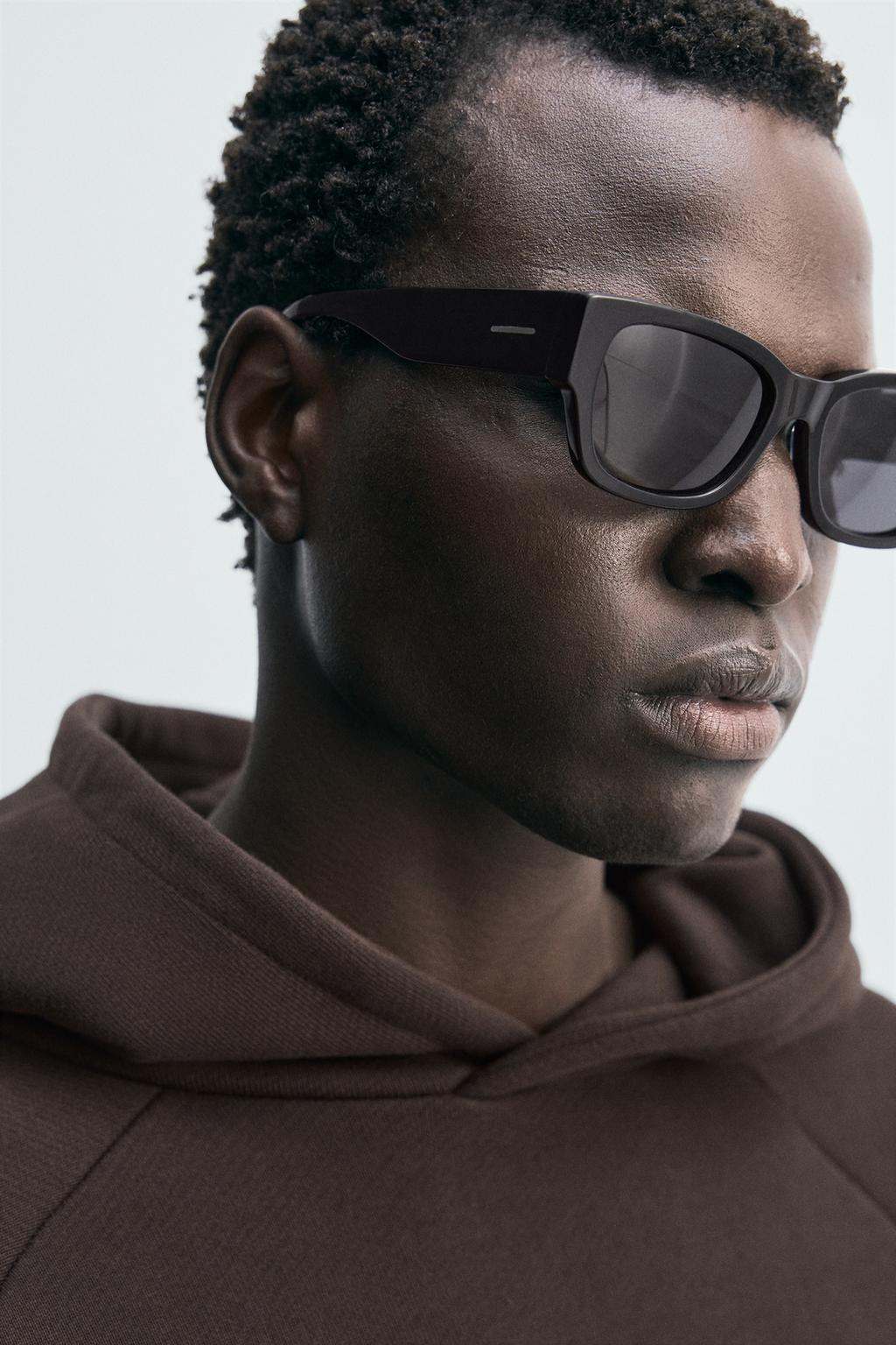 Толстовка с контрастной полоской