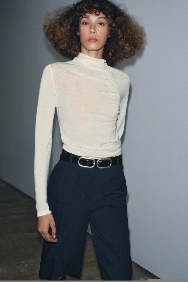 Топ на завязках из 100% шерсти