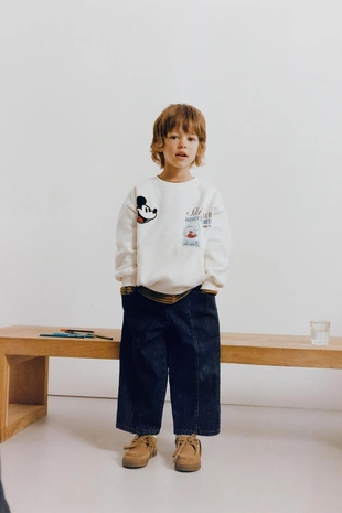 Толстовка с карманом MICKEY MOUSE © DISNEY- Заказать в России