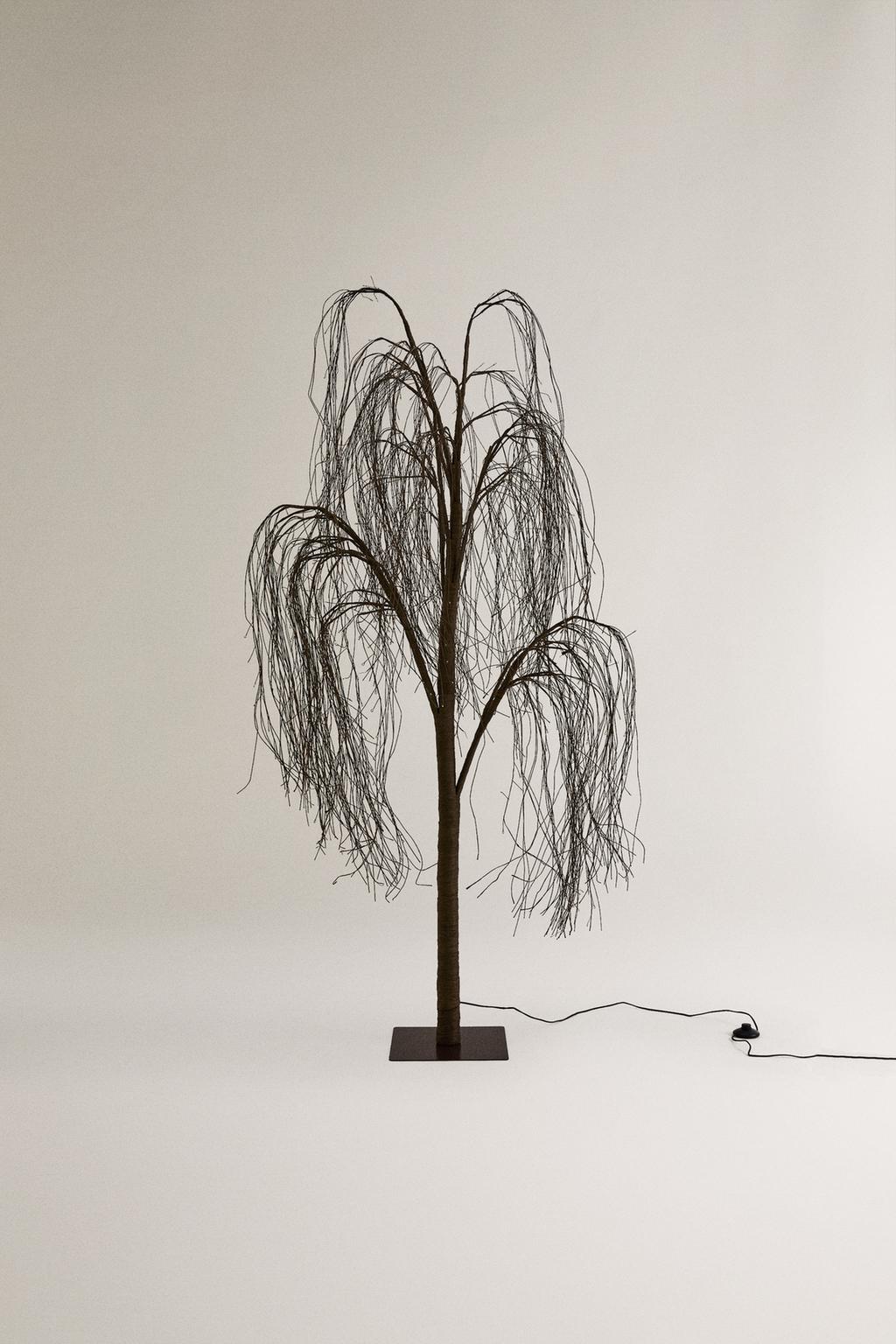 Рождественская ива с светодиодной подсветкой (180 см)