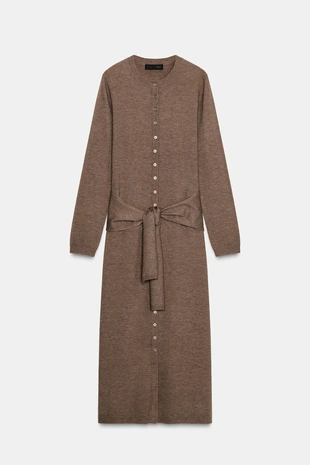 Трикотажное платье миди с поясом- Заказать в России