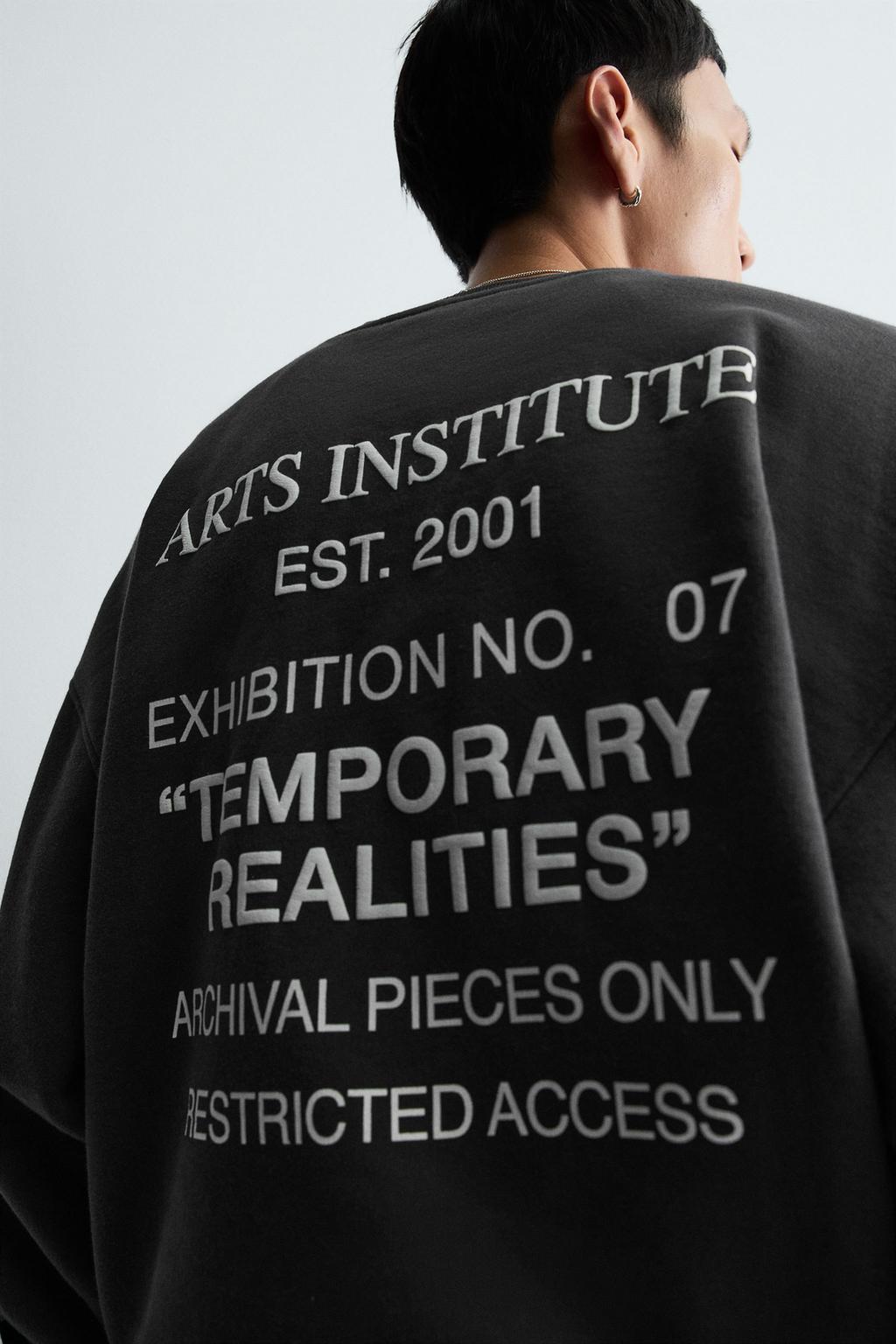 ТОЛСТОВКА С НАДПИСЯМИ