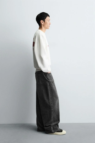 Толстовка с надписями