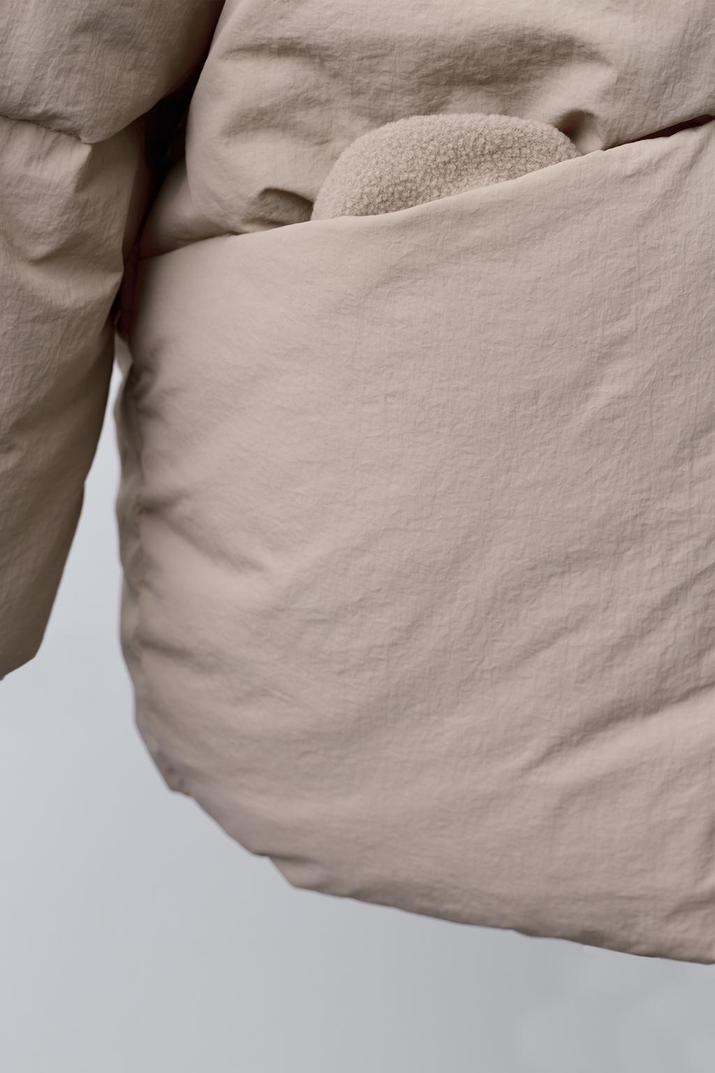 ПУХОВИК WATER REPELLENT С ОТСТЕГИВАЮЩИМСЯ МЕХОВЫМ КАПЮШОНОМ