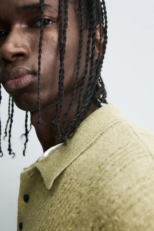 Трикотажное поло с ажурным узором- Заказать в России